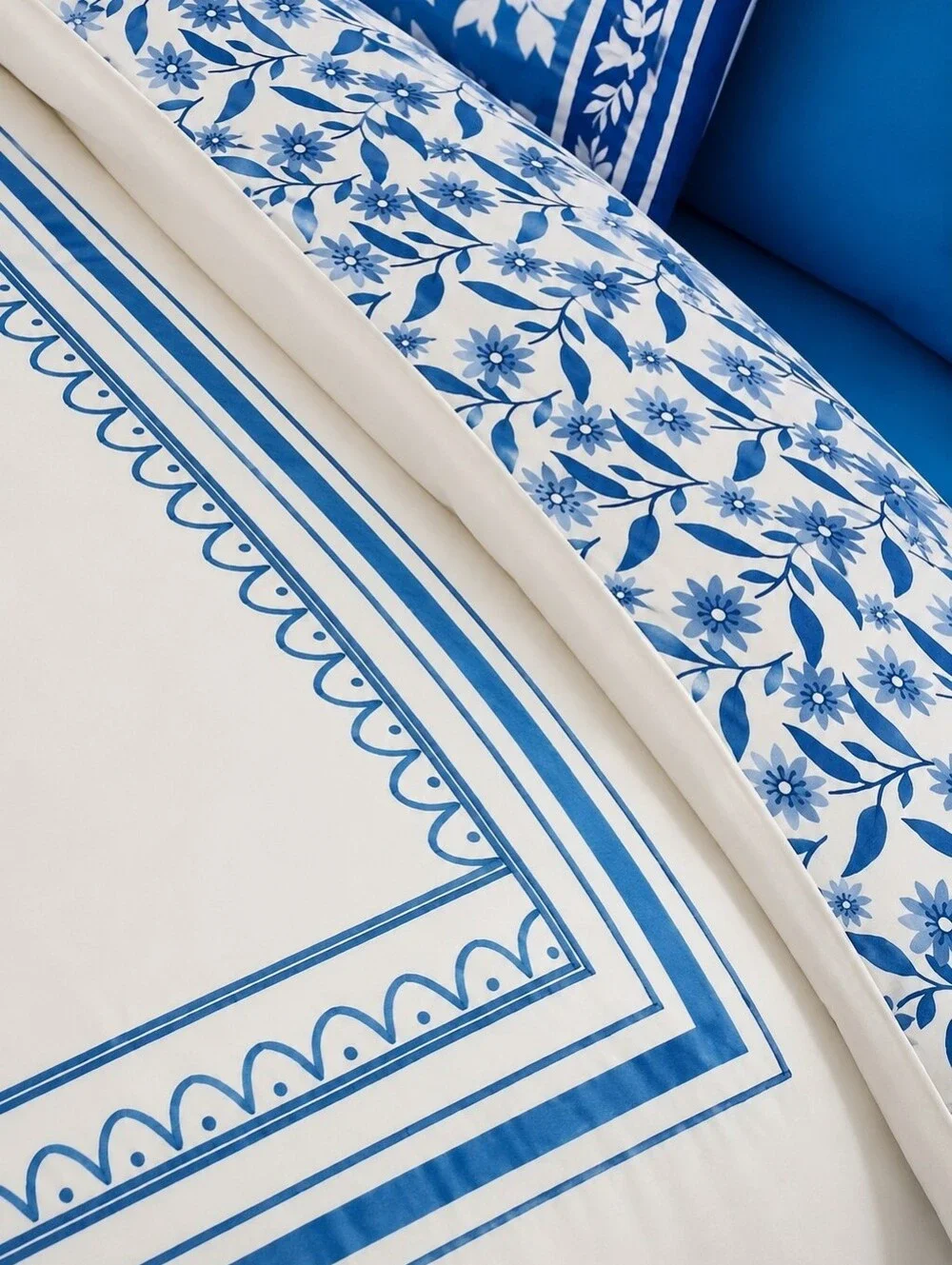 Pottery Barn Mark D. Sikes Pixie Scallop Reversible Duvet Cover Full/Queen NWT